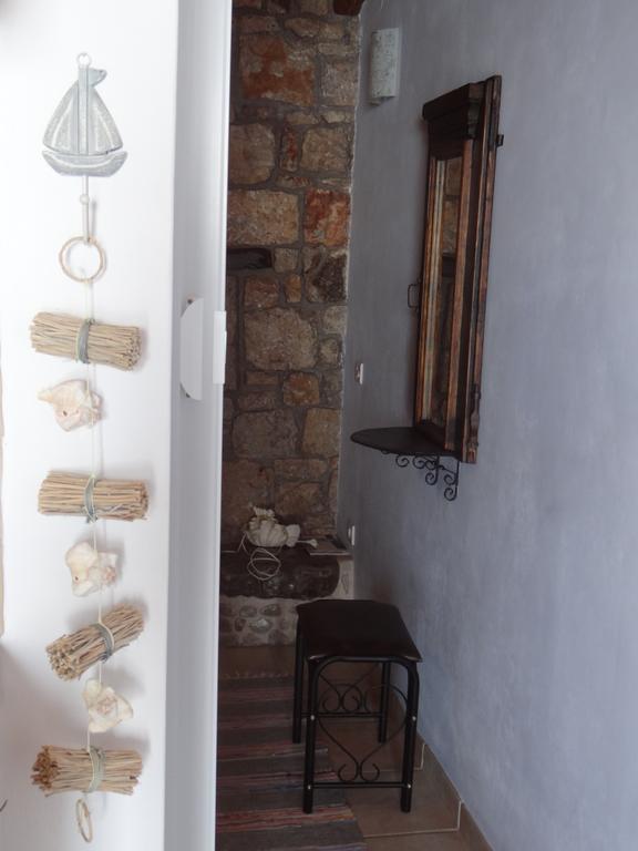 Niriides Apartment Galaxidi Ruang foto