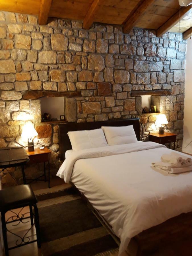Niriides Apartment Galaxidi Bagian luar foto